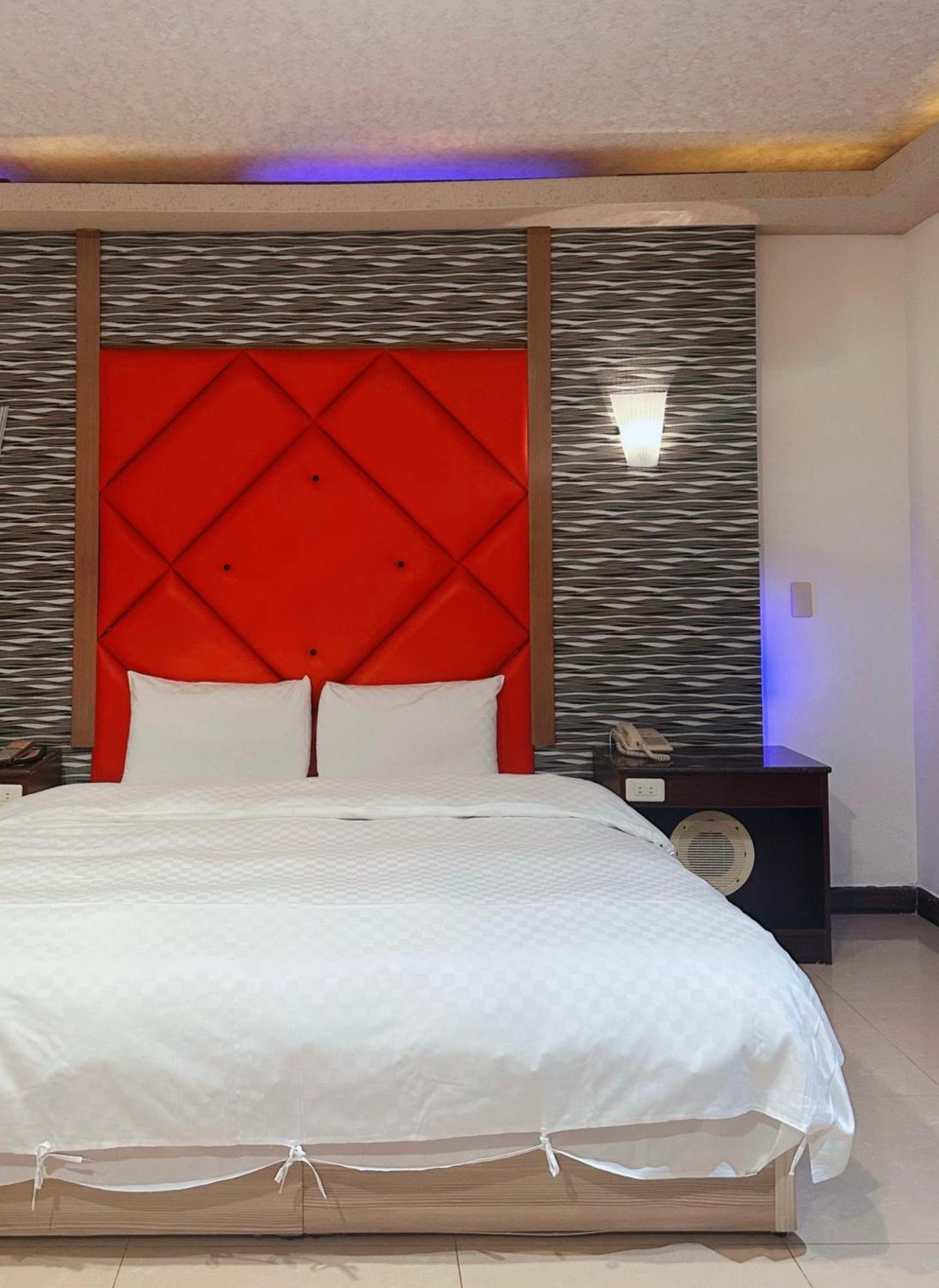 Hua Du Motel Jiji Dış mekan fotoğraf
